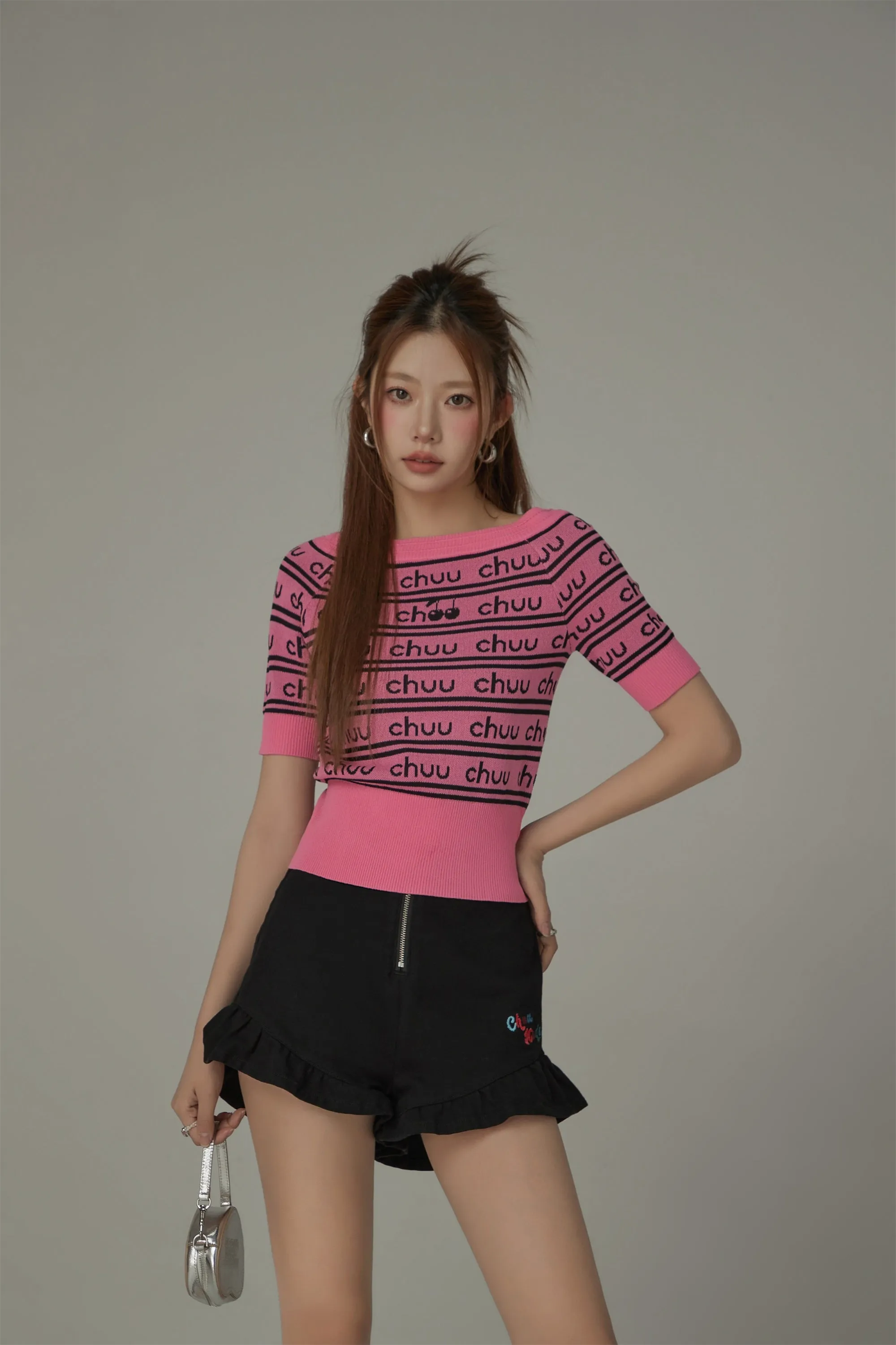 Cherry One Word Short Sleeved Knitted Slim Sweater