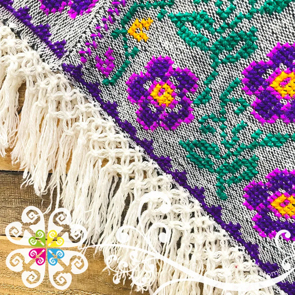 Colors Floral Design Embroider Poncho - Mañanita