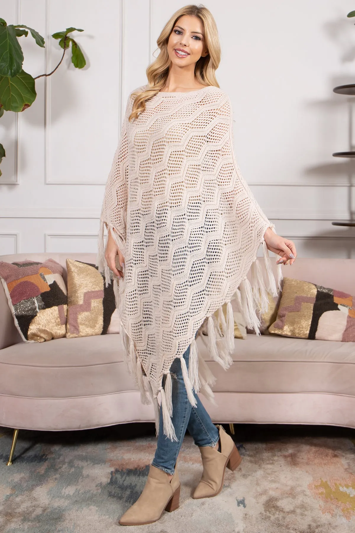 KNITTED NET WAVE PATTERN FRINGE TASSEL POCHO