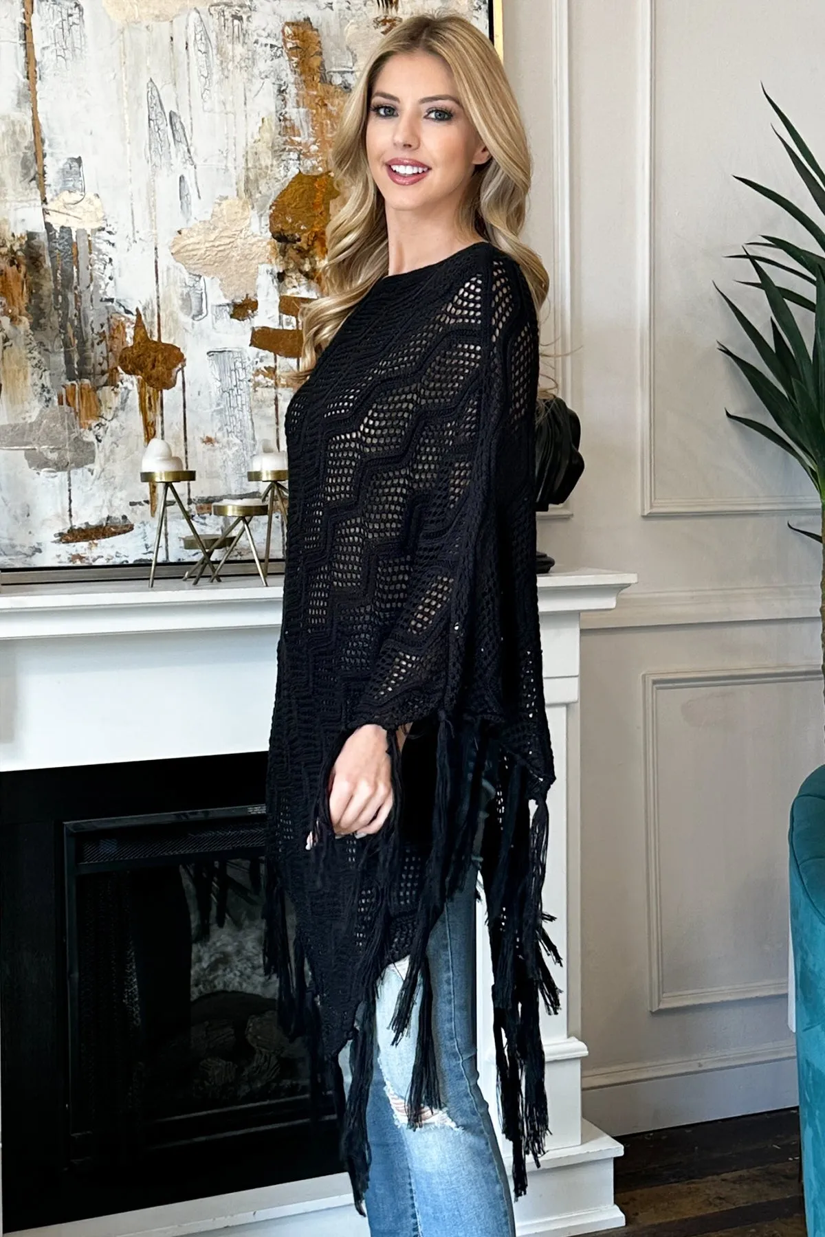 KNITTED NET WAVE PATTERN FRINGE TASSEL POCHO